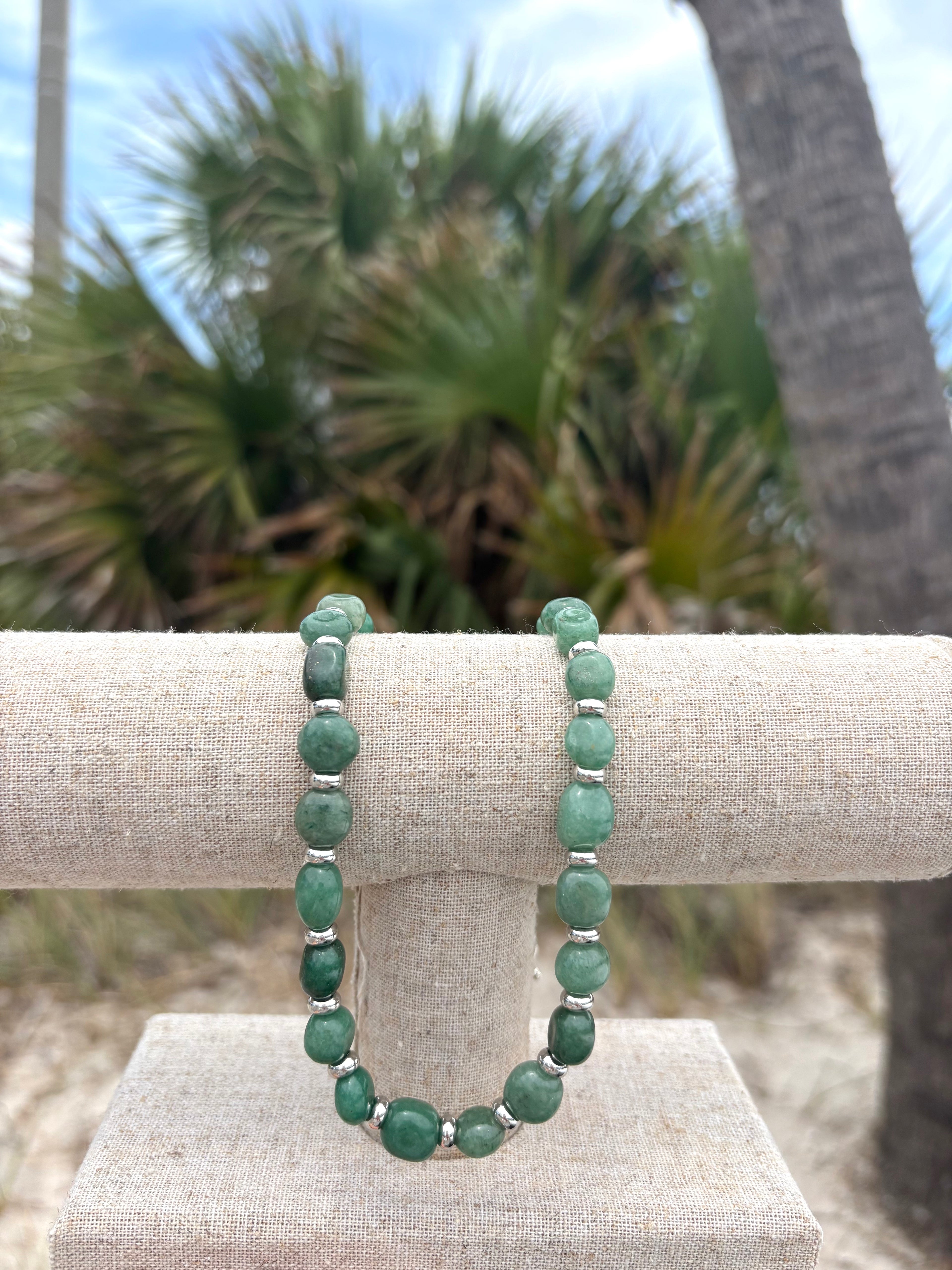 Palm necklace